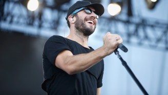 Breakout Country Star Sam Hunt Goes Slow On His Flirty New Single ‘Body Like A Back Road’