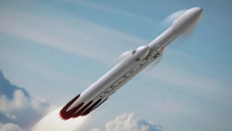 Elon Musk Says SpaceX Will Fly Two Civilians To The Moon And Back In 2018