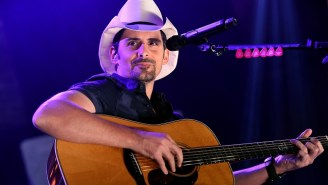 Brad Paisley Isn’t Here For Your ‘Selfie’