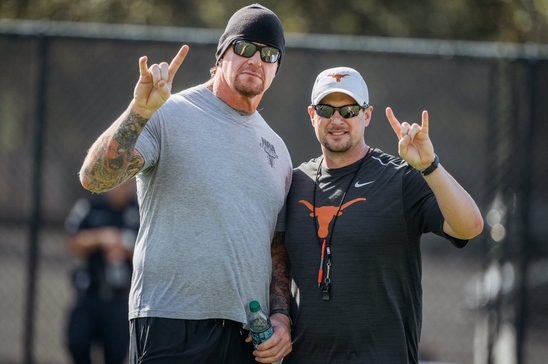 WWE's Undertaker talks Cowboys, Longhorns fandom; what it meant to