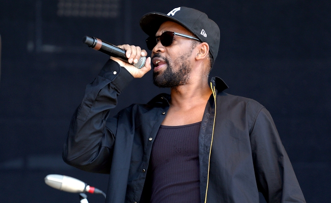 RZA Tackles America's Response To The Refugee Crisis On 'No Refuge'