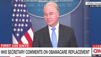 Health Secretary Tom Price Actually Used Stacks Of Paper To Compare Trumpcare And Obamacare