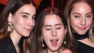 Watch Haim And Lizzo Cover Legendary 90’s Duet ‘The Boy Is Mine’ Live In Seattle