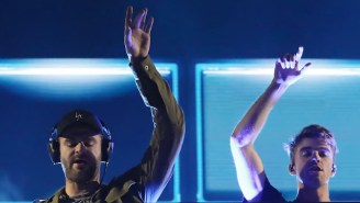 The Chainsmokers Put Visual Guy On Blast After Misspelling Concert Sign