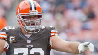 Browns Tackle Joe Thomas’ Incredible Snap Streak Came To An End Against Tennessee
