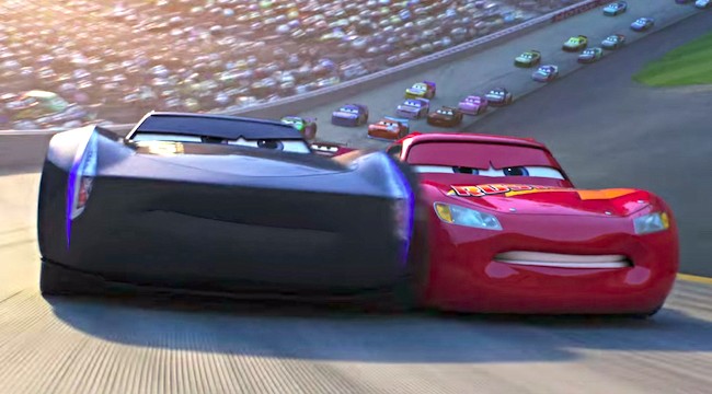 Watch Lightning McQueen's comeback in Cars 3 trailer