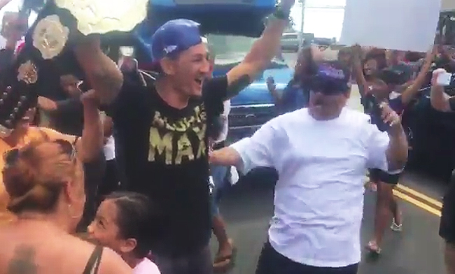 UFC Featherweight Champ Max Holloway Gets A Hero's Welcome ...