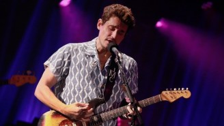Watch John Mayer Take It Back To The Dive Bar For An Incredibly Intimate Performance In Los Angeles