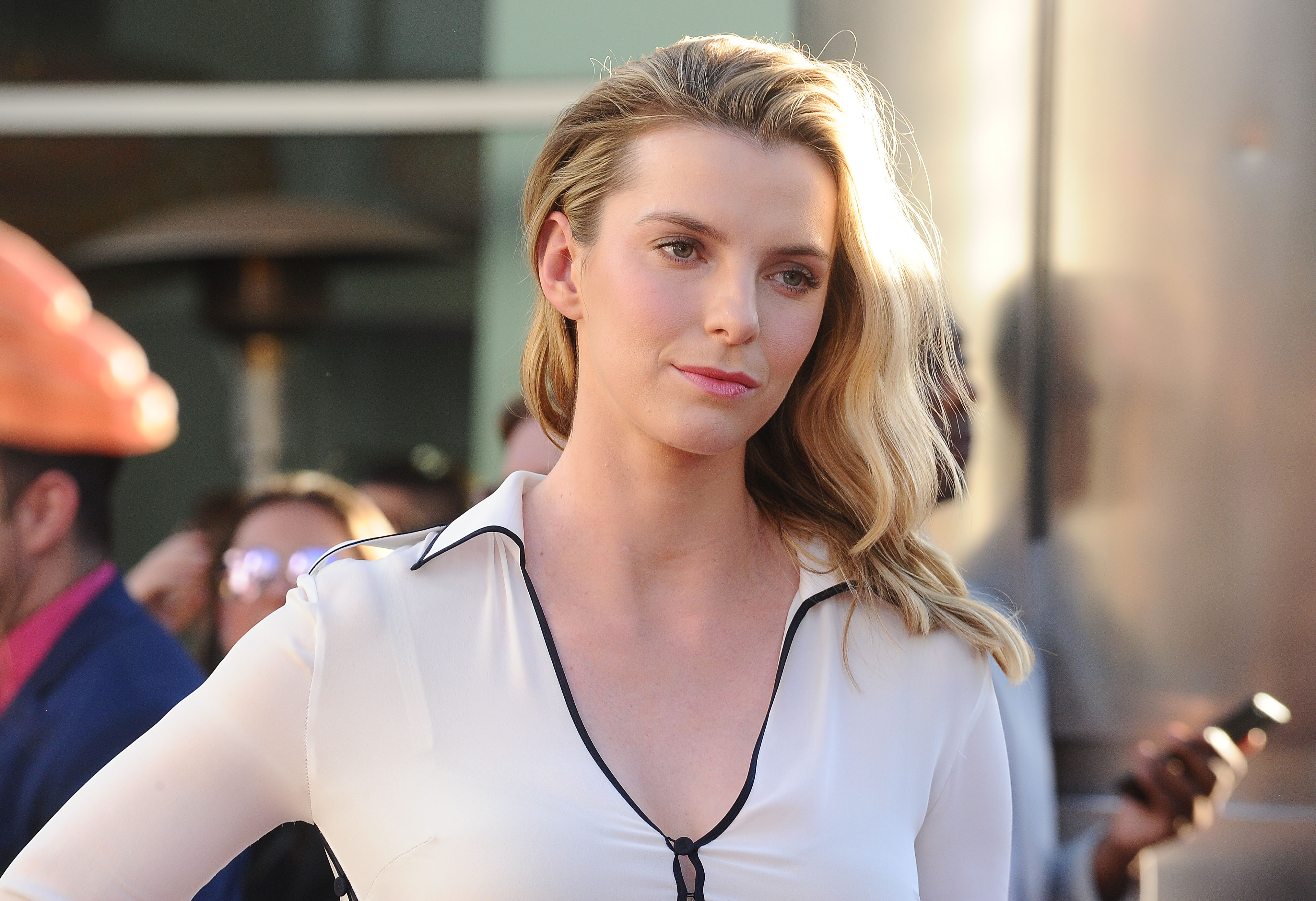 Images betty gilpin Betty Gilpin