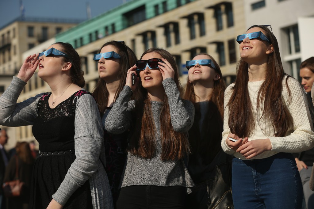 Fake EclipseWatching Glasses Targeted By Amazon