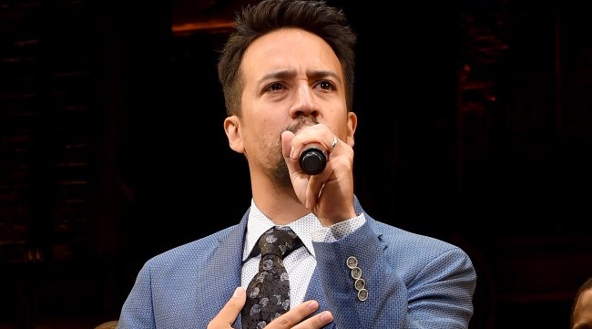 Lin-manuel Miranda Dances Nude In The Street For A Late Night Sketch