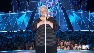 Heather Heyer’s Mom Condemned White Supremacy With A Moving Tribute To Her Daughter At The VMAs