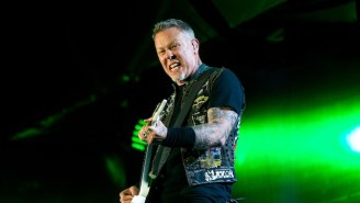 Metallica’s James Hetfield Fell In A Hole On Stage, And Luckily All He Hurt Was His Ego