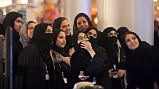 Saudi Arabia Officially Decrees That Women Will Finally Be Allowed To Drive