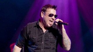 Smash Mouth’s Lead Singer Steve Harwell Was Hospitalized After Experiencing Shortness Of Breath