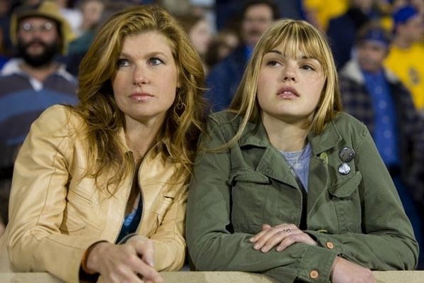 Tami Taylor From 'Friday Night Lights' Was The TV Mom We Wish We Had