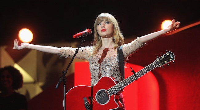 Taylor Swift: Tom Petty's Songwriting Had 'Complexity Simplicity'