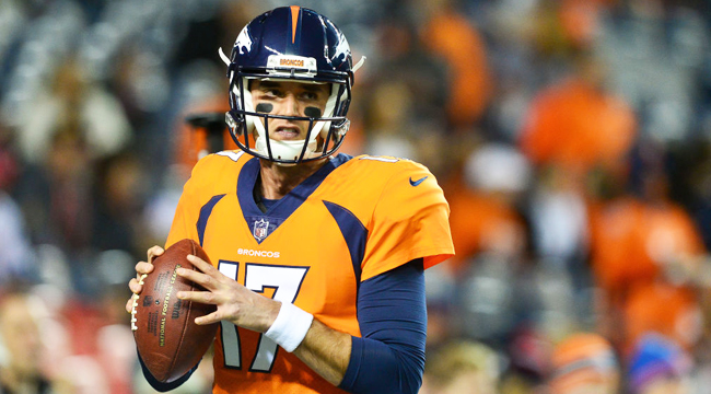 Download Brock Osweiler Nails An Unsuspecting Broncos Staffer With A Pass