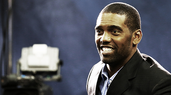 Why ESPN Needs to Put Randy Moss in the Monday Night Football