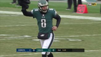 The Eagles Punter Forgot To Take Off His Sweatpants Then Used Them To Celebrate His Own Nice Punt