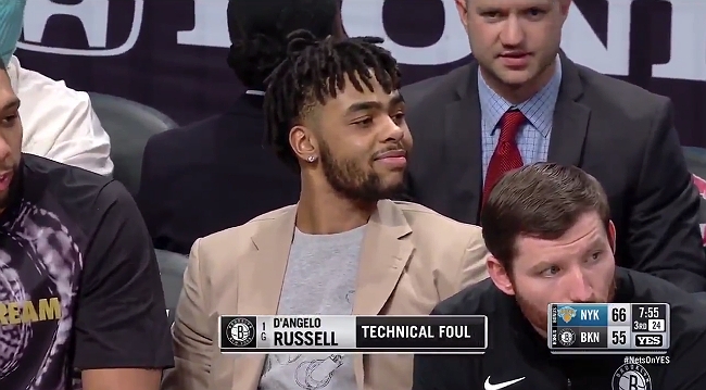 D'Angelo Russell Got A Technical Foul For Clapping In Street Clothes
