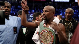Floyd Mayweather Shows Off A $100 Million Check From His Fight With Conor McGregor