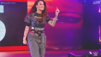 Lita Paid Tribute To #TimesUp And Fallen Wrestlers In A Surprise Royal Rumble Appearance