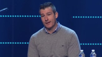 A Megachurch Pastor Received A Standing Ovation After He Admitted To Sexually Assaulting A Minor