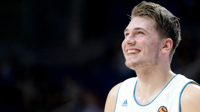 Luka Doncic's 2018-19 NBA Rookie of The Year Mixtape 