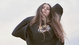 Mallrat Collaborates With Her Musical Idol Allday On The Bass-Heavy Pop Single ‘UFO’