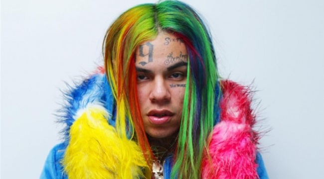 billboard on Twitter Los Angeles rapper gets 69 face tattoo to match  6ix9ines ink httpstcoZNROJNJ7Xk httpstcolwQLfduZWr  Twitter