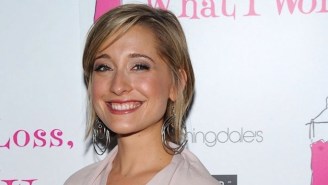 ‘Smallville’ Actress Allison Mack Was Arrested For Her Involvement With An Alleged ‘Sex Cult’