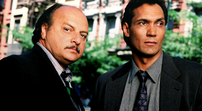 15 Best 'NYPD Blue' Episodes To Stream Now That The Drama's On Hulu