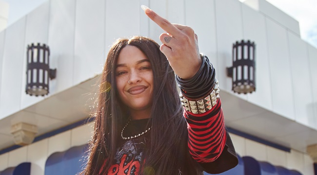 Ritual gasformig Rejsende Princess Nokia's 'A Girl Cried Red' Mixtape Is An Emo-Inspired Triumph