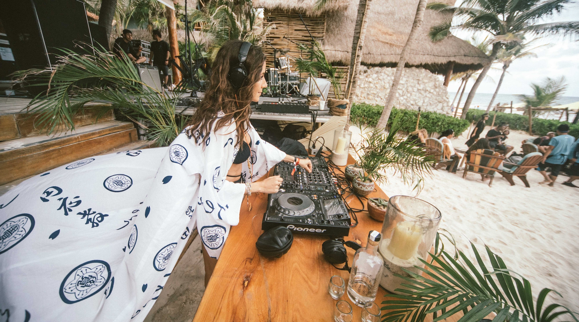 Fear & Minting in Tulum: A Music Industry Revolution or Just Another Party?  - SuperRare Magazine