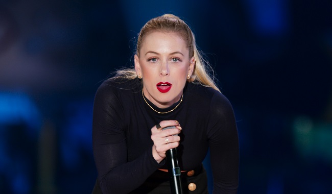 Comedy Now: Iliza Shlesinger's 'Elder Millennial' Comes To Netflix