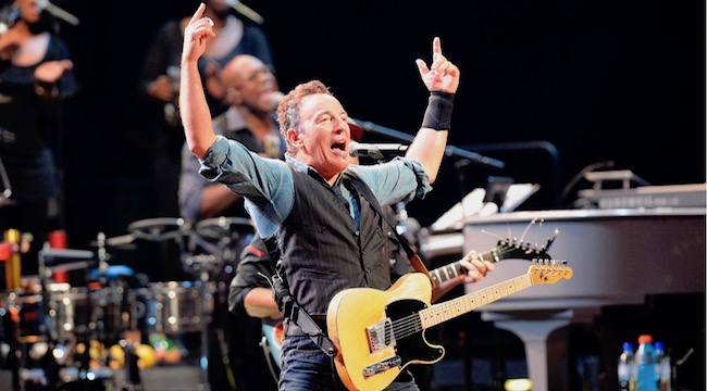 [WATCH] Bruce Springsteen Join Billy Joel Onstage In New York City
