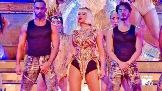 Nicki Minaj’s VMA Performance Of ‘Majesty’ And ‘Barbie Dreams’ Electrified The Radio City Music Hall Stage