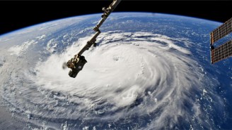 ‘Extremely Dangerous’ Hurricane Florence Barrels Toward The U.S. East Coast While Mass Evacuations Begin