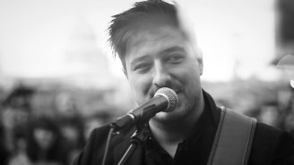 Mumford And Sons Perform For Some Lucky Fans In Their ‘Guiding Light’ Video