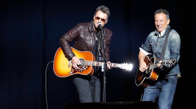 Bruce Springsteen Tells Dirty Jokes, Performs at Stand Up for Heroes