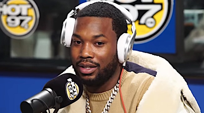 Watch Meek Mill Freestyles Over Drakes Back To Back 