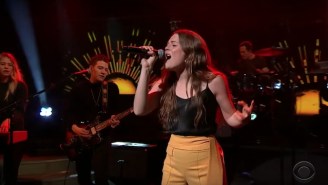 Maggie Rogers Brings The Fiery Energy Of ‘Burning’ To A Stunning Late Night Performance
