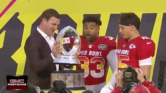 Jason Witten Broke The Pro Bowl Trophy Trying To Present It To Patrick Mahomes And Jamal Adams