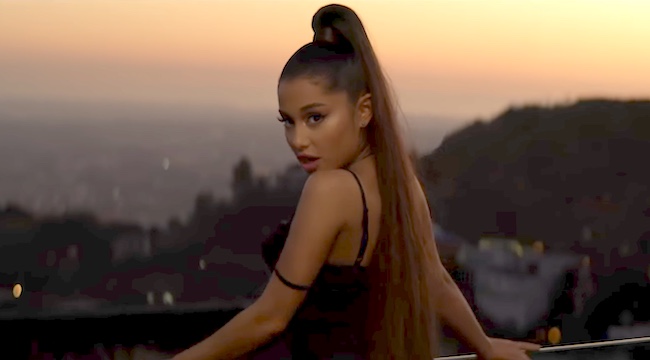 Ariana Grande - break up with your girlfriend, i'm bored (Official Video) 