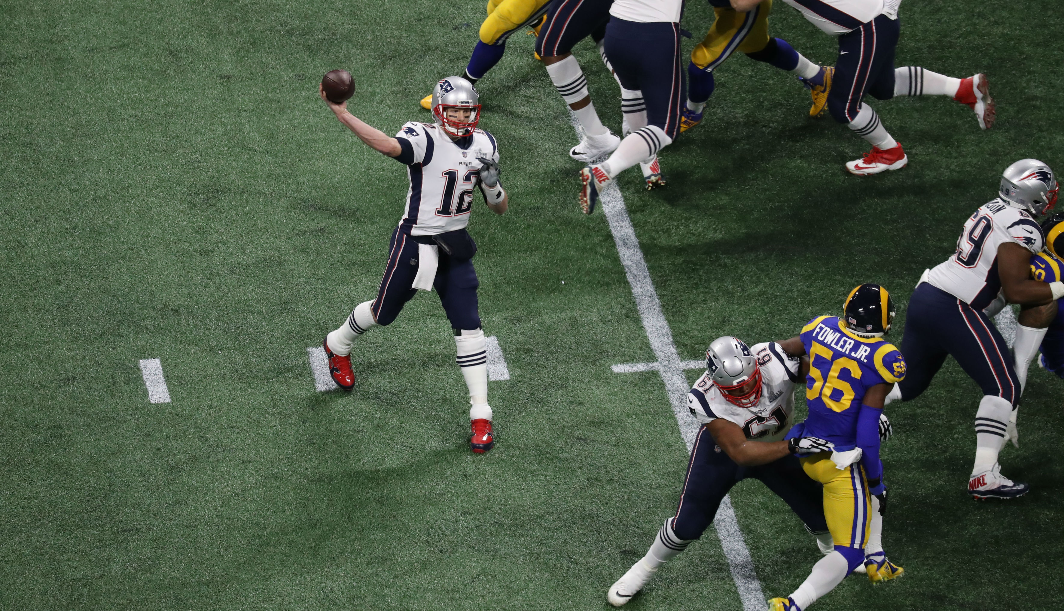 Tom Brady throws an interception on his first pass of Super Bowl LIII