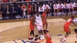 Syracuse’s Frank Howard Appeared To Try To Trip Zion Williamson During Their ACC Tournament Game