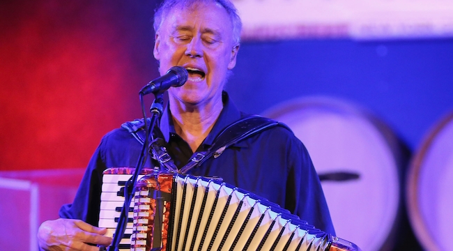 Bruce Hornsby - Wikipedia