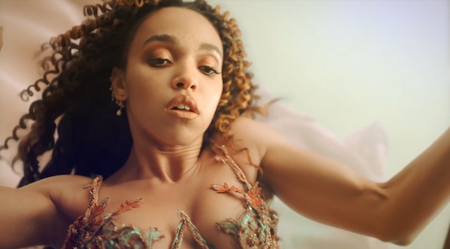 Watch Fka Twigs Pole Dances In Her Supernatural Cellophane Video 