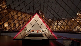 Sleep With The Mona Lisa By Winning This Airbnb Stay At The Louvre